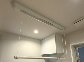 小工事 物干しと収納棚で使い勝手抜群の洗面所